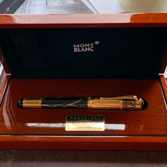 MONTBLANC LIMITED EDITION ALEXANDER THE GREAT PATRON OF THE ART FOUNTAIN PEN1998 - Picture 2 of 16